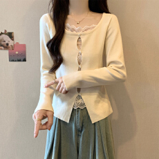 批发实拍胖妹妹早<b class='q'>春</b>装大码女装新款蕾丝拼接假两件套头设计感针织上衣