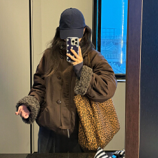 皮毛一体立领羊羔毛外套女秋冬2025新款韩系巨好看小个子短款上衣