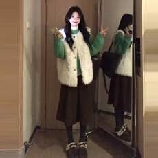 批发韩系穿搭一整套小个子香风羊羔毛<b class='q'>马甲</b>毛衣裙子套装女秋冬2025新款