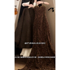 批发2026新款法式黑色吊带连衣裙子女秋冬季穿搭<b class='q'>蕾丝</b>鱼尾长裙毛衣<b class='q'>套装</b>