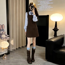 批发假两件背带衬衫连衣裙子女冬季2026年新款韩系巨好看穿搭一整套装