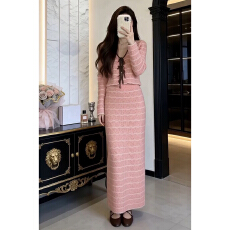 批发法式复古撞色绑带针织连衣裙子女2026新款早春季粉色条纹穿搭套装