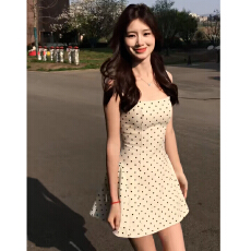 批发早春季白色波点吊带<b class='q'>连衣裙</b>子女夏2026新款高级感巨好看小个子短裙