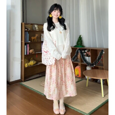 批发法式温柔风早春漂亮套装<b class='q'>连衣裙</b>子女2026新款夏季绝美碎花半身<b class='q'>长裙</b>