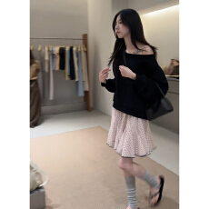 批发韩系慵懒斜肩<b class='q'>套头卫衣</b>波点半身裙两件套<b class='q'>女</b>2026春季小个子时尚套装