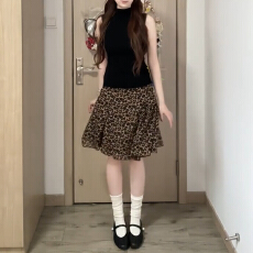 批发气质辣妹针织无袖上衣连衣裙女2026<b class='q'>新款</b>早春套装豹纹<b class='q'>半身裙</b>两件套