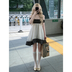 批发2026新款法式绝美波点网纱抹胸连衣裙子<b class='q'>女</b>夏季海边度假公主蓬蓬裙