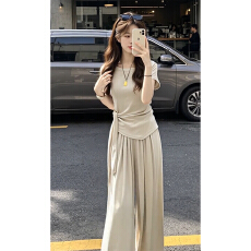 批发巨好看法式套装<b class='q'>连衣裙</b>子<b class='q'>女</b>夏季2026新款小个子超火一整套韩系穿搭