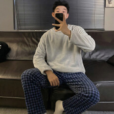 批发冬季新款<b class='q'>睡衣</b>男法兰<b class='q'>绒</b>休闲圆领高级感ins风纯色<b class='q'>珊瑚</b><b class='q'>绒</b>家居服套装