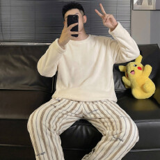 批发冬季新款<b class='q'>睡衣</b>男法兰<b class='q'>绒</b>休闲圆领高级感ins风纯色<b class='q'>珊瑚</b><b class='q'>绒</b>家居服套装