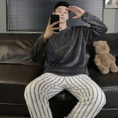 批发冬季新款<b class='q'>睡衣</b>男法兰<b class='q'>绒</b>休闲圆领高级感ins风纯色<b class='q'>珊瑚</b><b class='q'>绒</b>家居服套装