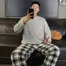 批发冬季新款<b class='q'>睡衣</b>男法兰<b class='q'>绒</b>休闲圆领高级感ins风纯色<b class='q'>珊瑚</b><b class='q'>绒</b>家居服套装