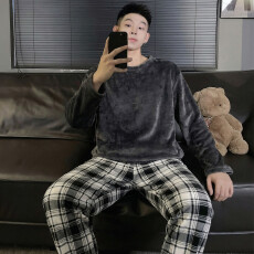 批发冬季新款<b class='q'>睡衣</b>男法兰<b class='q'>绒</b>休闲圆领高级感ins风纯色<b class='q'>珊瑚</b><b class='q'>绒</b>家居服套装