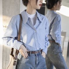 批发设计感宽松<b class='q'>衬衣</b>2025秋冬新款蓝色条纹<b class='q'>衬衫</b>女长袖内搭法式休闲上衣