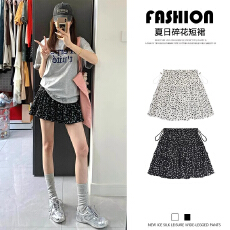 孕妇裙黑色碎花短裙夏季2026新款a字显瘦半身裙芭蕾风波点蛋糕裙
