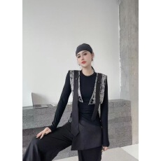 批发春秋款<b class='q'>赫本</b><b class='q'>风</b>时尚假两件气质长袖T恤女士圆领修身显瘦设计感上衣