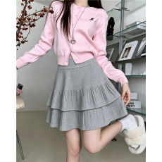 批发<b class='q'>大码</b>实拍2026秋冬新款百褶针织蓬蓬蛋糕裙女高腰显瘦百搭A字短裙
