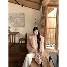 批发实拍实价<b class='q'>女</b>神降临纯欲环保定染粉色皮草加绒<b class='q'>蕾丝</b>内搭喇叭<b class='q'>裤</b>