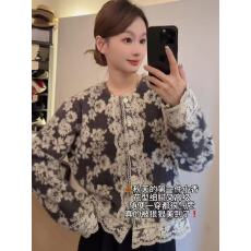 批发早秋独特漂亮灰色蕾丝边小香风外套2025新款毛爆款绒正肩无帽<b class='q'>开衫</b>
