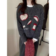 批发韩系百搭圆领苹果图案毛衣女2025冬季新款<b class='q'>宽松</b>慵懒风内搭针织上衣