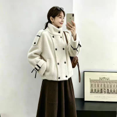 批发2026短款立领双排扣外套女秋冬季新款韩系慵懒风小个子加厚大衣女