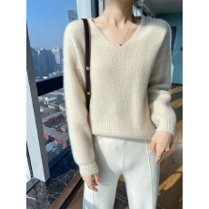 批发慵懒风V领休闲保暖羊毛衫女套头毛衣宽松加厚百搭羊绒针织<b class='q'>打底衫</b>