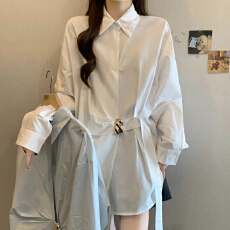 批发2026春季新款时尚高级感中长款金属扣收腰大码显瘦遮肚别致衬衫女