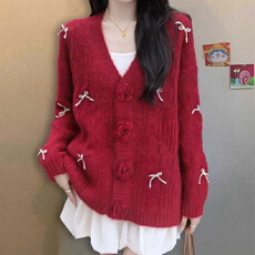 批发减龄高级感时尚洋气花朵蝴蝶结大码宽松遮肚子藏肉新年红色毛衣