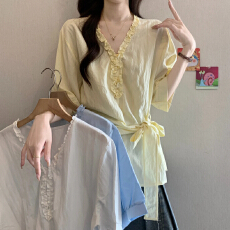 批发实拍夏季新款<b class='q'>韩版</b>花边V领收腰显瘦短袖衬衣女大码不规则百搭衬衫