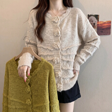 批发减龄立体花朵宽松毛衣外套秋<b class='q'>冬</b>新款大码减龄百搭显瘦巨好看针织衫