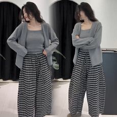 批发官图  休闲运动服套装<b class='q'>女</b>2026春季爆款舒适吊带开衫阔腿裤<b class='q'>三件</b>套潮