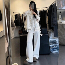 批发官图  洋气减龄套装女2026春<b class='q'>秋</b>季新款百搭打底衫马夹阔腿裤三件套