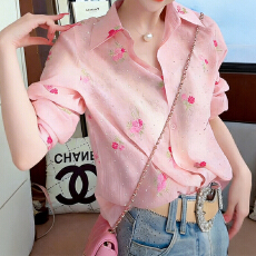 批发官图  通勤甜美碎花长袖<b class='q'>衬衫</b>女2026夏季新款洋气减龄烫钻翻领上衣