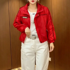批发官图  小个子糖果色连帽防晒短外套女2026夏季新款设计感<b class='q'>百搭</b>上衣