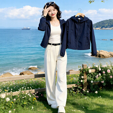 批发官图  通勤风连帽防晒衣<b class='q'>女</b>2026夏季新款设计感运动透气拉链短外套