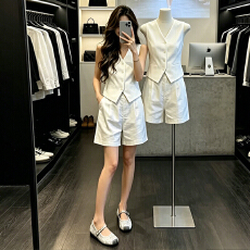 批发官图  通勤风时尚套装女2026夏季新款气质白色修身马甲短裤两件套