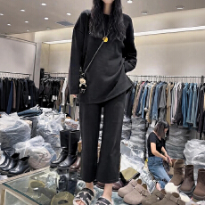 批发官图  通勤风休闲套装女2026秋季新款纯色圆领上衣直筒长裤两件套