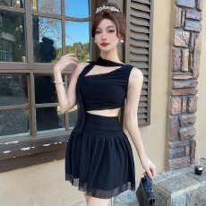 批发法式名媛风<b class='q'>性感</b>吊带连衣裙设计感气质收腰宴会<b class='q'>礼服</b>辣妹包臀短裙子