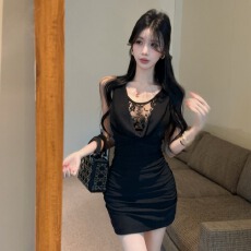 批发蕾丝拼接低胸<b class='q'>性感</b>连衣裙<b class='q'>夜店</b><b class='q'>女装</b>新款技师工作服修身显瘦包臀短裙