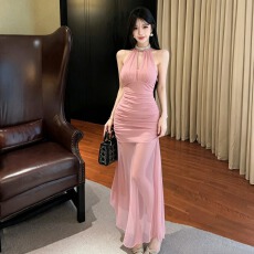批发辣妹气质挂脖无袖网纱<b class='q'>连衣裙</b>法式性感高腰修身显瘦A字背心长裙潮