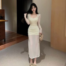 批发辣妹性感方领网纱长袖连衣裙通勤高腰<b class='q'>修身</b>褶皱拼网纱包臀纯色长裙