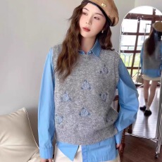 批发日系圆领花朵刺绣针织马甲女新款宽松<b class='q'>甜美</b>慵懒风毛衣背心
