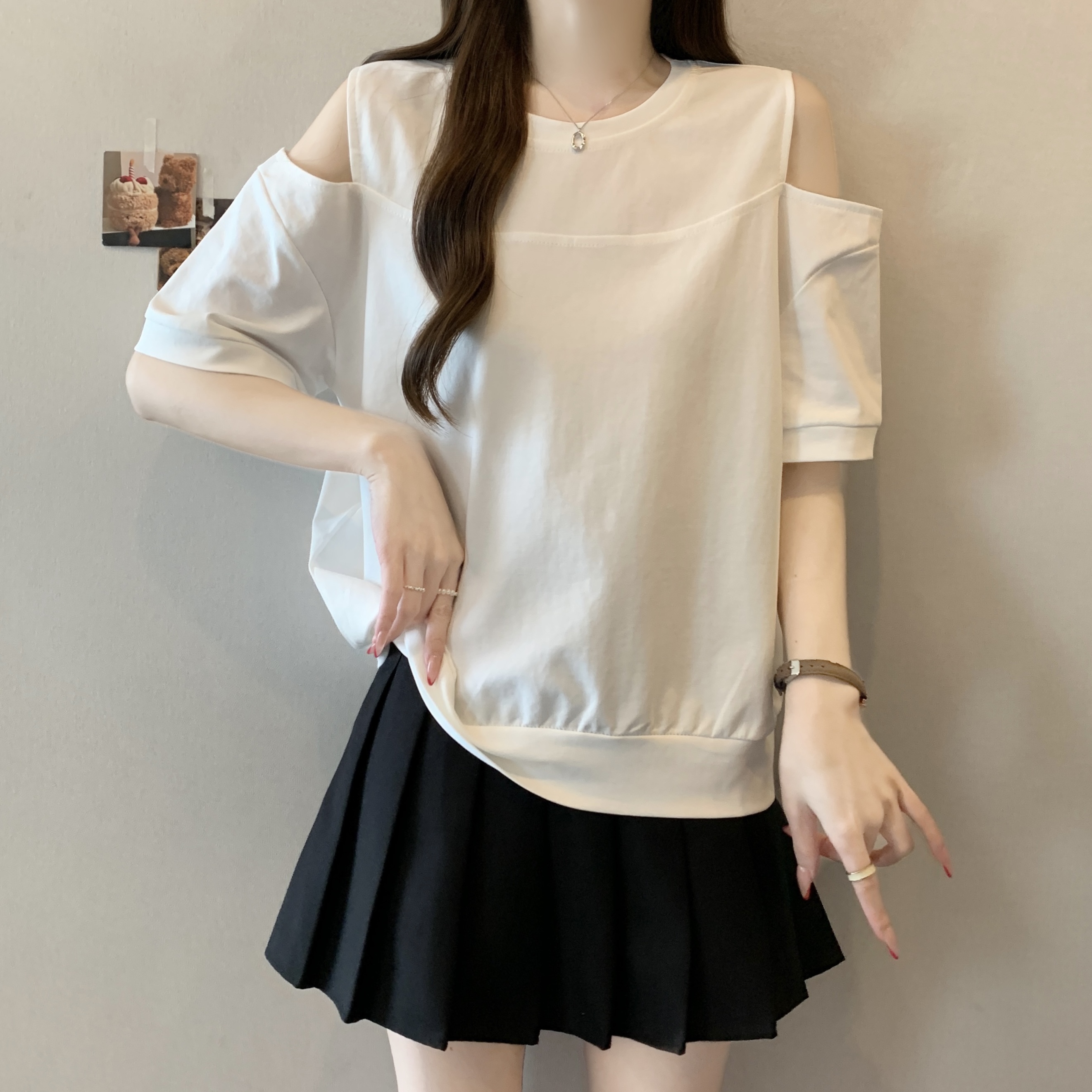 RY3199# 实拍~大码胖MM2026年新款高级感露肩遮肉短袖T恤女设计感显瘦上衣