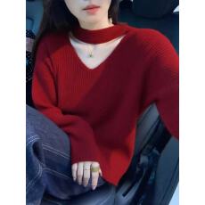批发设计感小众<b class='q'>镂空</b>红色毛衣女装秋冬季2025新款休闲时尚挂脖针织<b class='q'>衫</b>女