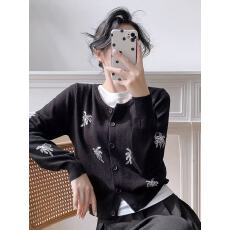 批发高端定制亮片刺绣秋冬新款黑色长袖毛针织<b class='q'>开衫</b>女宽松套头打底上衣