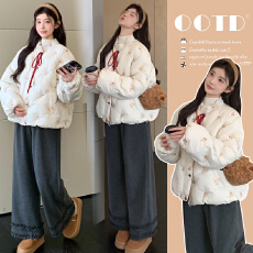 孕妇装冰淇淋时尚舒适柔软刺绣短款羽绒服加绒阔腿裤套装