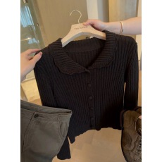 批发美拉德色系咖啡色上衣女2026早春季慵懒长袖减龄百搭娃娃领打底衫