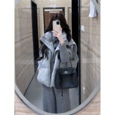 批发法式复古学院风穿搭一整套灰色长裤+针织开衫毛衣+棉服背心马甲潮