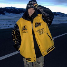 批发原版刺绣龙风尼拼皮】棒球<b class='q'>服</b>外套男女宽松拼色百搭情侣翻领夹克潮