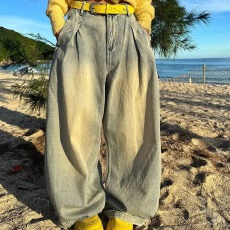 批发原版质量】褶皱淘优水洗直筒<b class='q'>牛仔裤</b><b class='q'>女</b>慵懒风宽松阔腿情侣拖地裤子